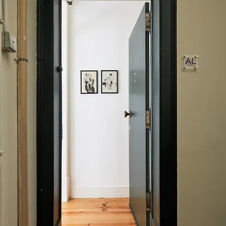 & Spacious 3bd In Apartment Lisbon